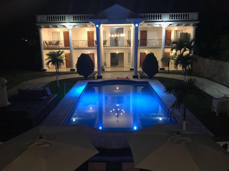 La Gran Casablanca Villa Jiutepec Exterior photo